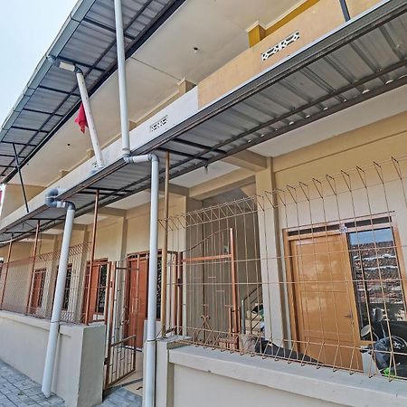 Spot On 92934 Nusantara Syariah Yogyakarta Exterior foto