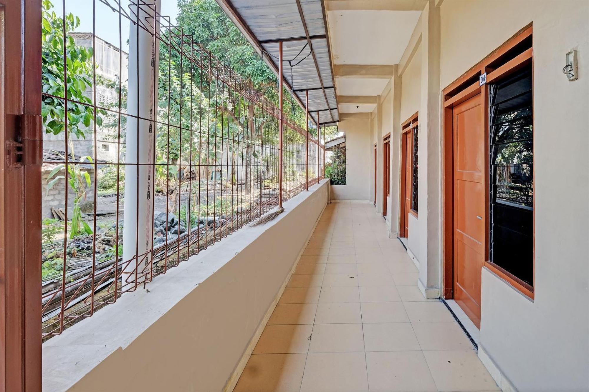 Spot On 92934 Nusantara Syariah Yogyakarta Exterior foto